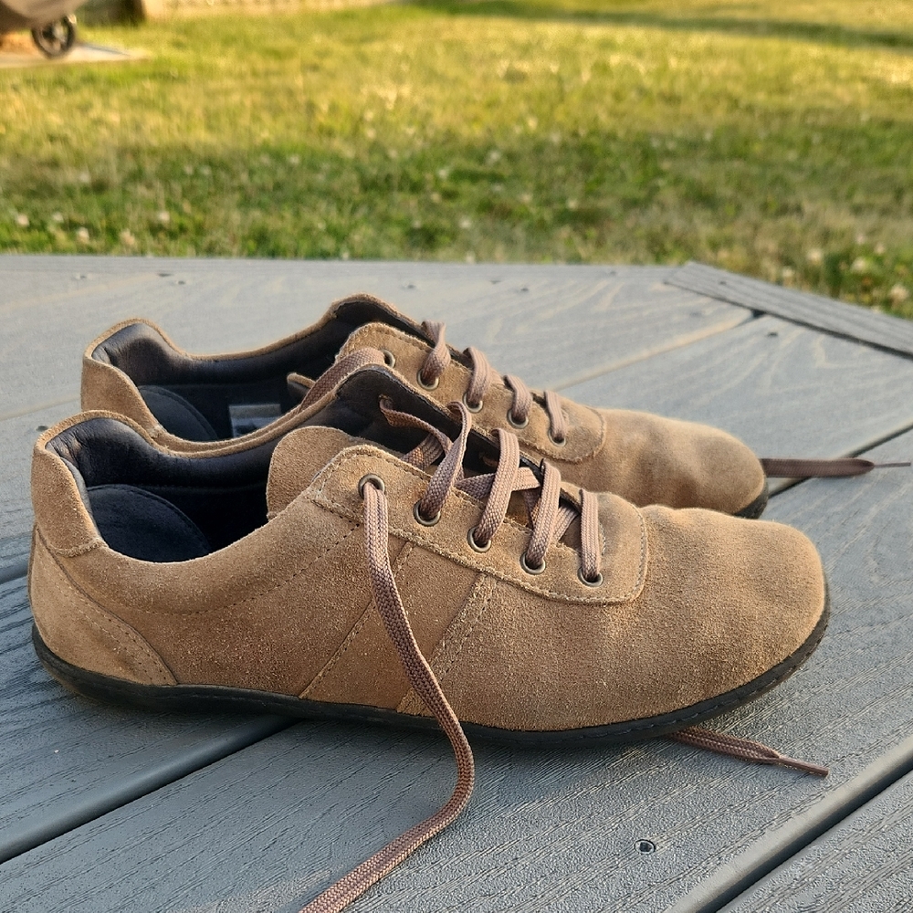 Groundies Men's Tan Suede barefood Shoes